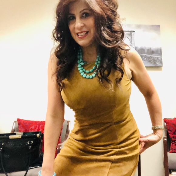 Meet your Posher, Laura - Picture 5 of 7